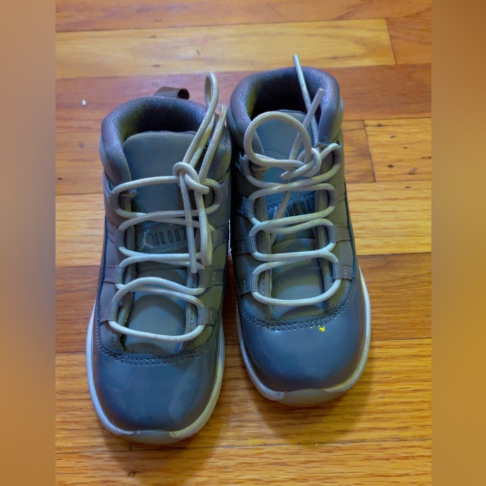 Toddler grey Jordon cool Grey